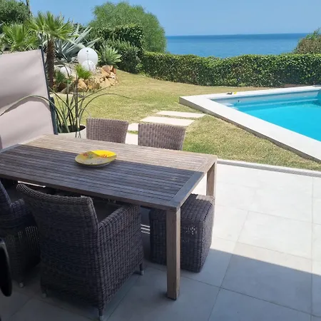Casa Domino Torreguadiaro Апартаменты Сотогранде